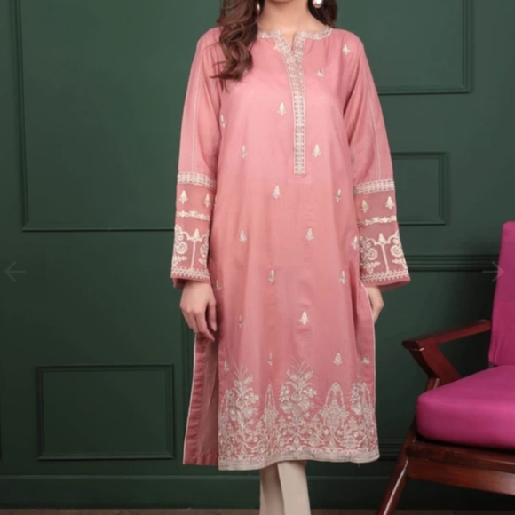 Salwar Kameez Other - Elegant Pink Embroidered Women's Kurta